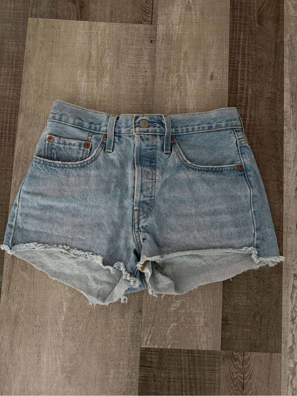Levi’s 501 shorts